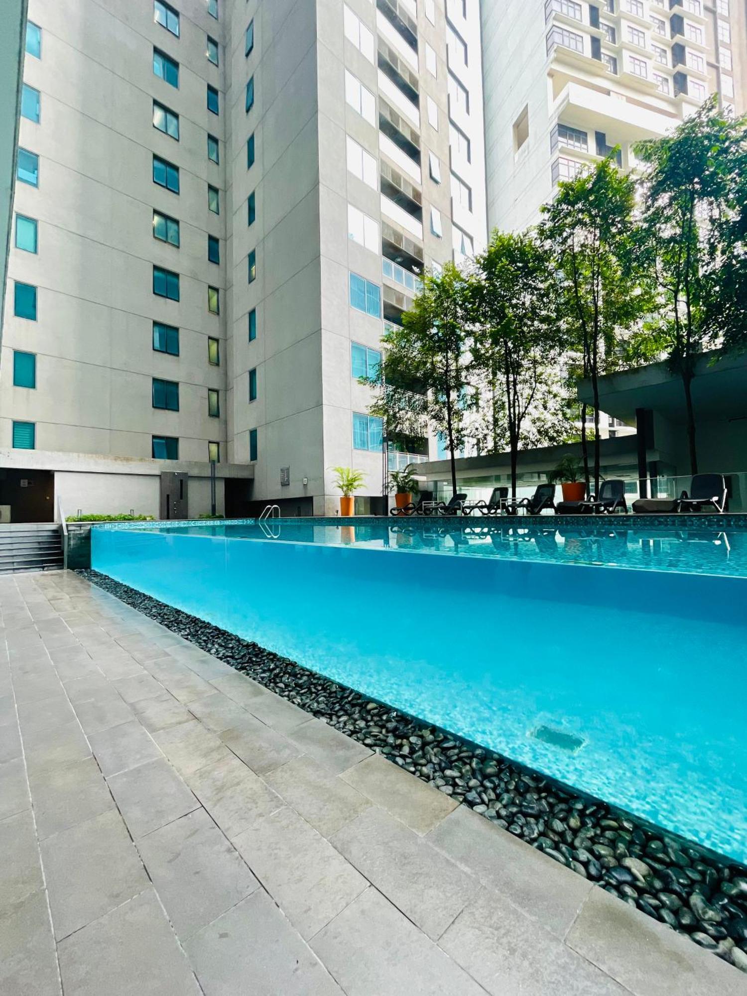 Summer Suites Klcc By Impexia กัวลาลัมเปอร์ ภายนอก รูปภาพ